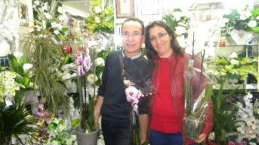 Edirne&rsquo;de &Ccedil;i&ccedil;ek&ccedil;iler Sevgililer G&uuml;n&uuml;nden Umutlu