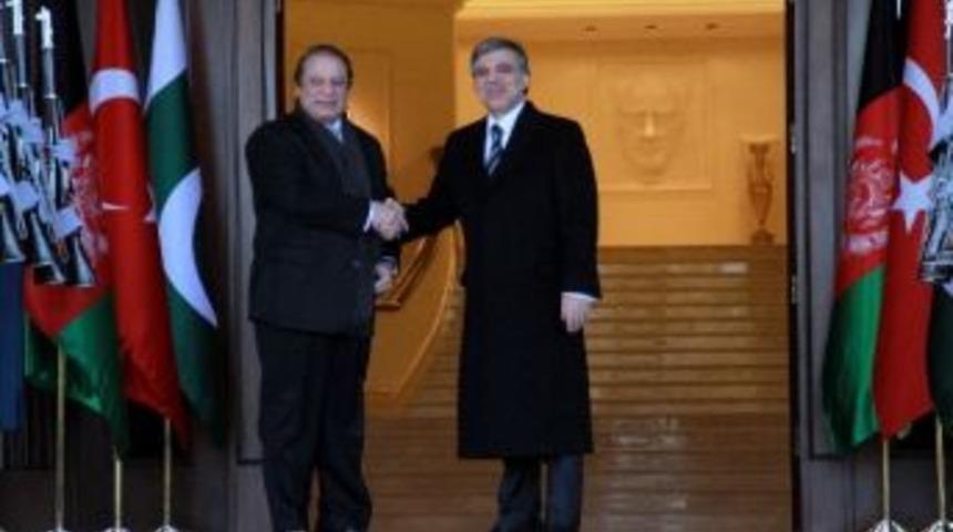 T&uuml;rkiye-afganistan-pakistan &Uuml;&ccedil;l&uuml; Zirvesi