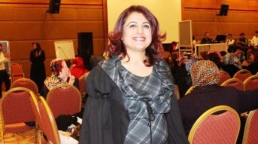 Bayan Kursiyerlere Sertifika