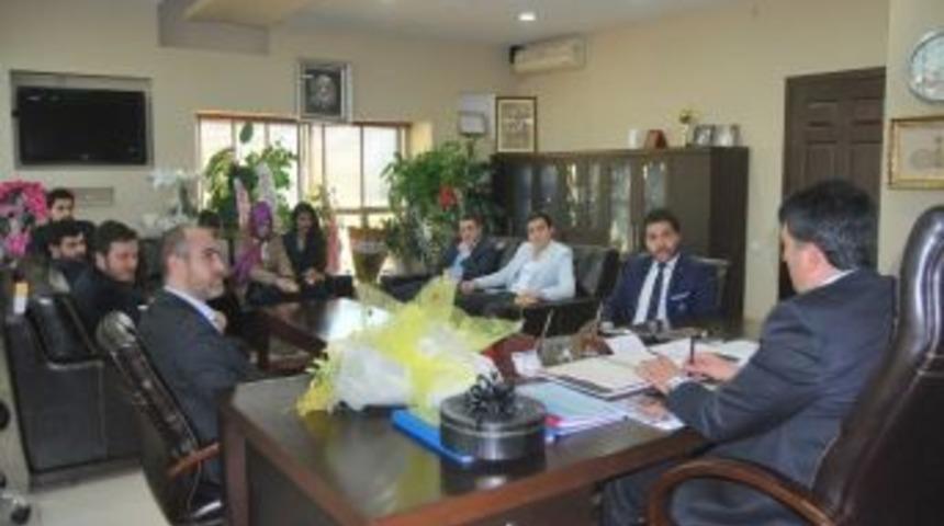 Ak Gen&ccedil;lik'ten, Eskici'ye Nezaket Ziyareti