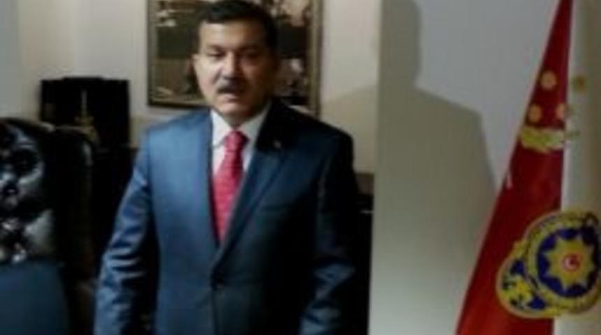 İzmir'in Yeni Emniyet M&uuml;d&uuml;r&uuml; Celal Uzunkaya G&ouml;reve Başladı