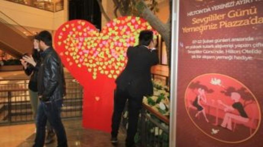 Şanlıurfa Piazza&rsquo;dan Sevgililer G&uuml;n&uuml;&rsquo;ne &Ouml;zel Dilek Ağacı