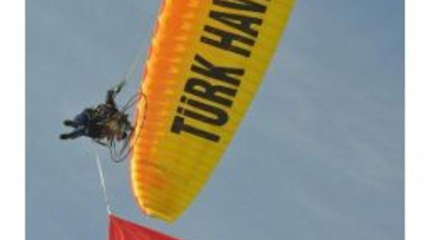 Thk Paramotorlarından "sevgililer G&uuml;n&uuml;" Provası