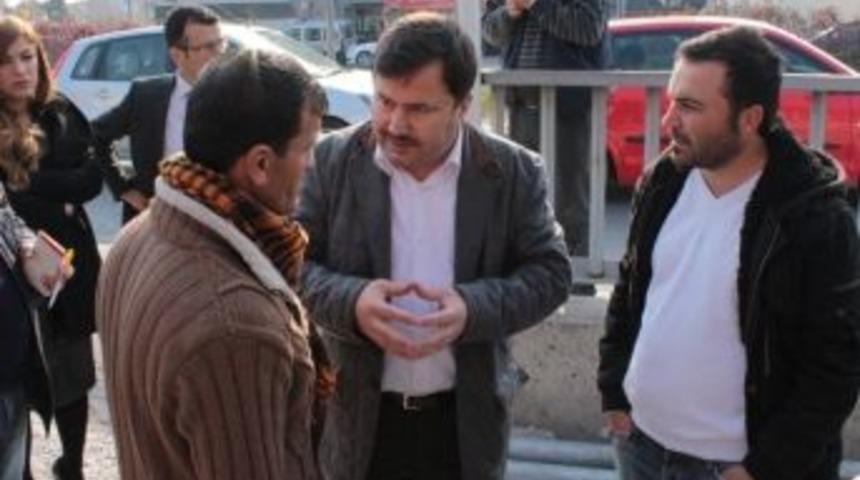 Ak Partili Adnan Yılmaz, "halk G&uuml;n&uuml;" Geleneğini S&uuml;rd&uuml;r&uuml;yor