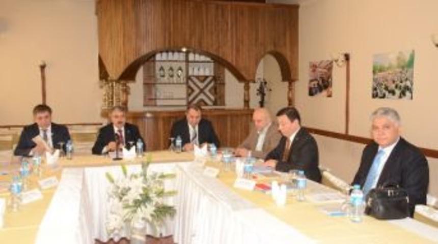 Bakka Y&ouml;netim Kurulu Toplantısı Karab&uuml;k&rsquo;te Yapıldı