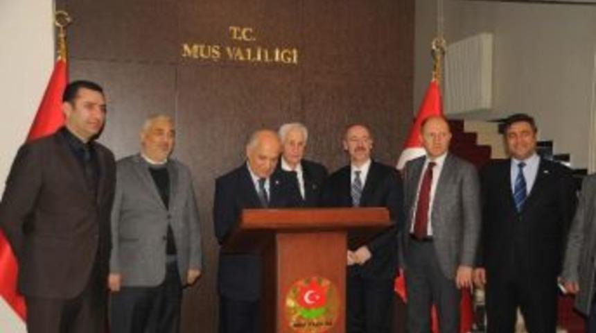 Kızılay Genel Başkanı Akar Muş&rsquo;ta