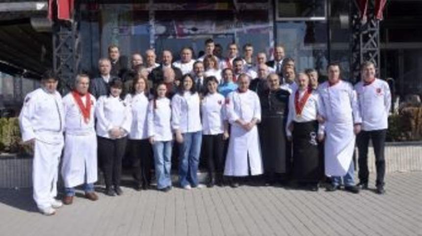 Başkan Ata&ccedil; Aş&ccedil;ılarla Buluştu