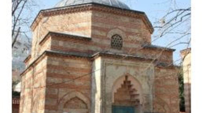 (&ouml;zel Haber) Şehzade Mustafa'nın Da T&uuml;rbesi'nin Bulunduğu Muradiye K&uuml;lliyesi İhya Ediliyor