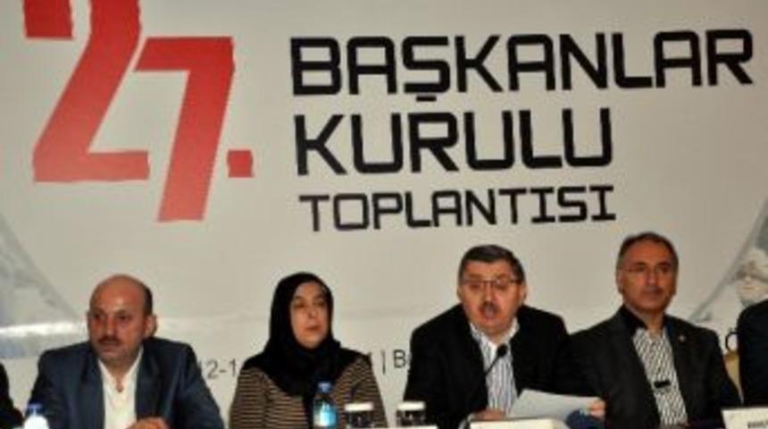 Memur-sen Genel Başkanı Ahmet G&uuml;ndoğdu Bolu&rsquo;da