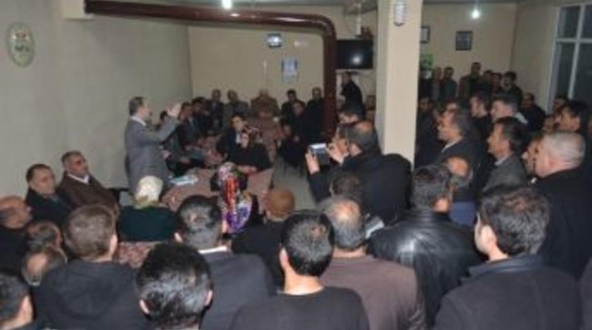 Ak Partili &Ouml;zg&ouml;k&ccedil;e&rsquo;ye Yoğun İlgi