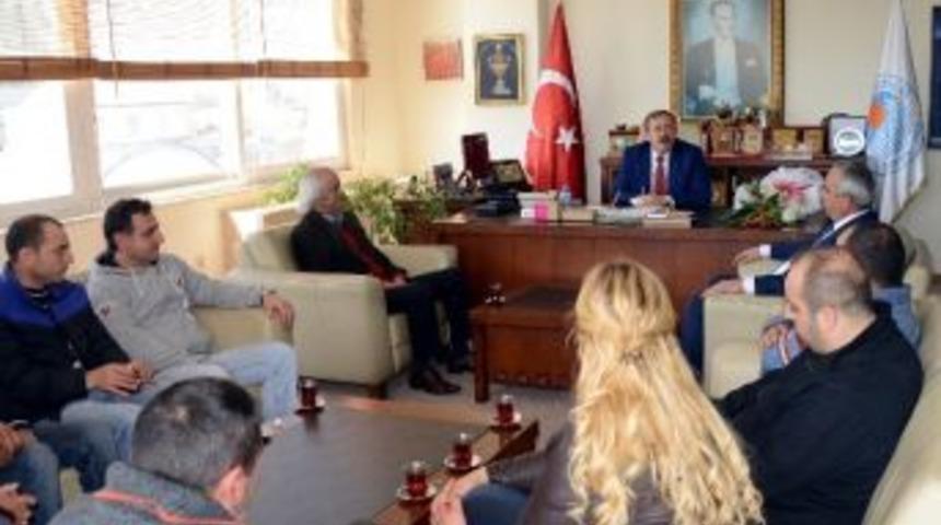 &Ccedil;i&ccedil;ek&ccedil;iler Odası'ndan Başkan T&uuml;rk'e 14 Şubat Ziyareti