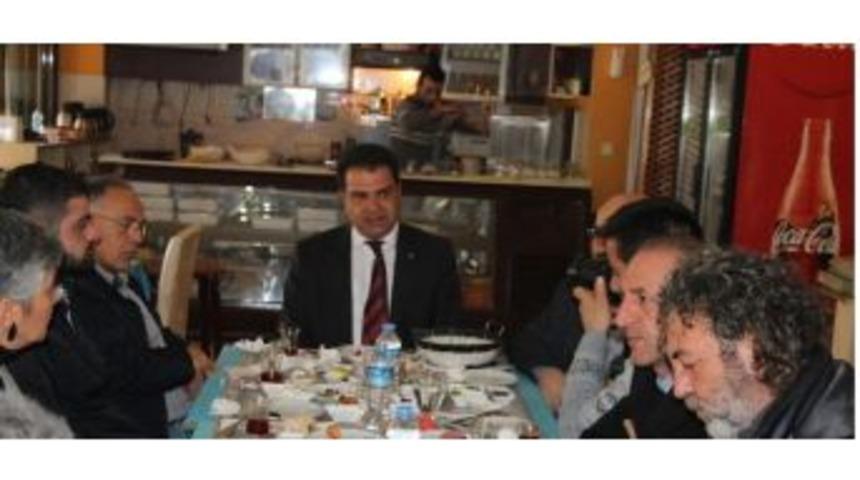 Ak Parti Adayı Keleş, Kendine G&uuml;veniyor