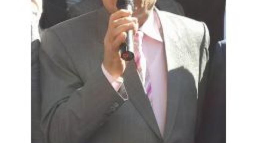 T&uuml;rk-iş&rsquo;ten Ankara&rsquo;daki Mitinge Katılım &Ccedil;ağrısı