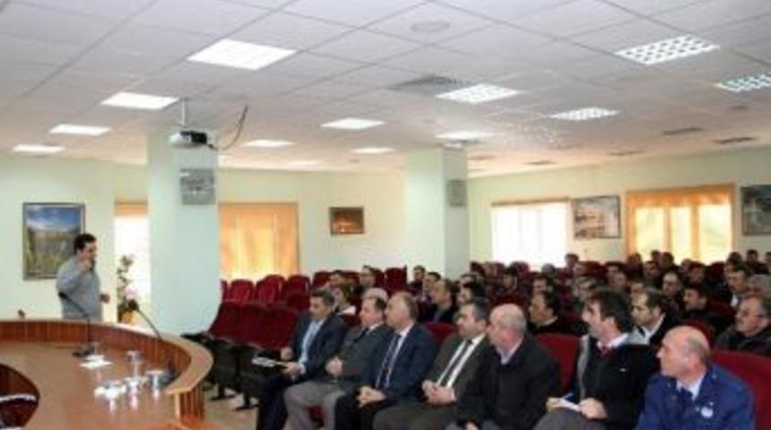 Suşehri&rsquo;nde &lsquo;iş&ccedil;i Sağlığı Ve İş Kazaları Konulu&rsquo; Seminer D&uuml;zenlendi