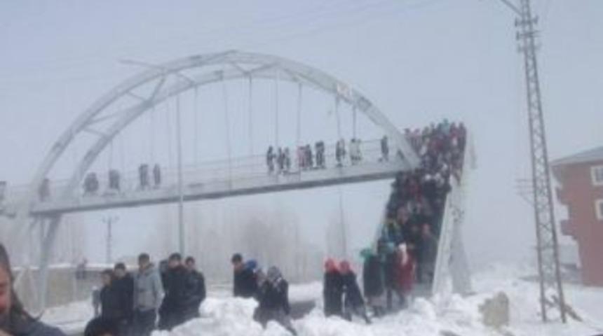 &Ccedil;aldıran'ın İlk &Uuml;st Ge&ccedil;idi T&ouml;renle A&ccedil;ıldı