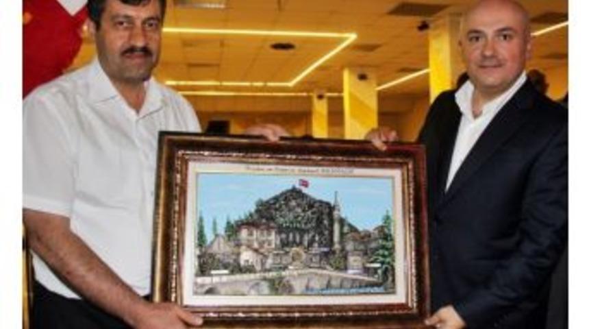 Yazıcı&rsquo;dan Halk Bankası Eski Genel M&uuml;d&uuml;r&uuml; Arslan&rsquo;a Destek Ziyareti
