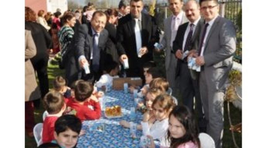 Okul S&uuml;t&uuml; Projesi T&ouml;renle Tanıtıldı