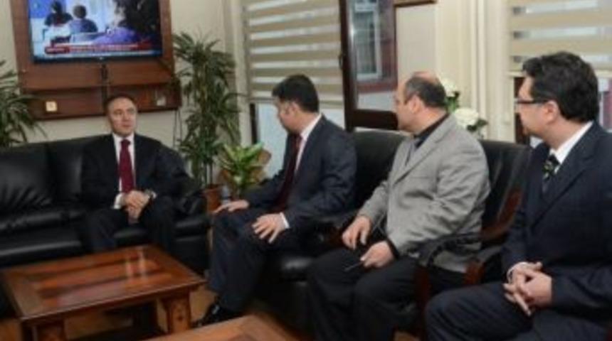 Vali Altıparmak&rsquo;tan Apa&ccedil;ık Ve Karab&ouml;rk&rsquo;e Hayırlı Olsun Ziyareti