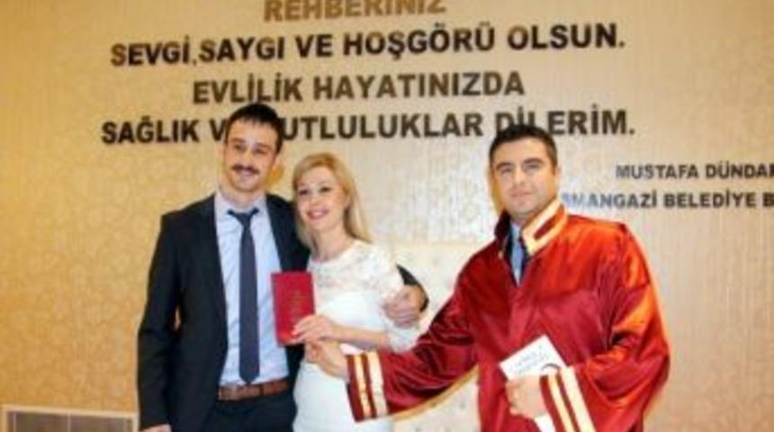 Bursa'da 15 Dakikada Bir Nikah Kıyılacak