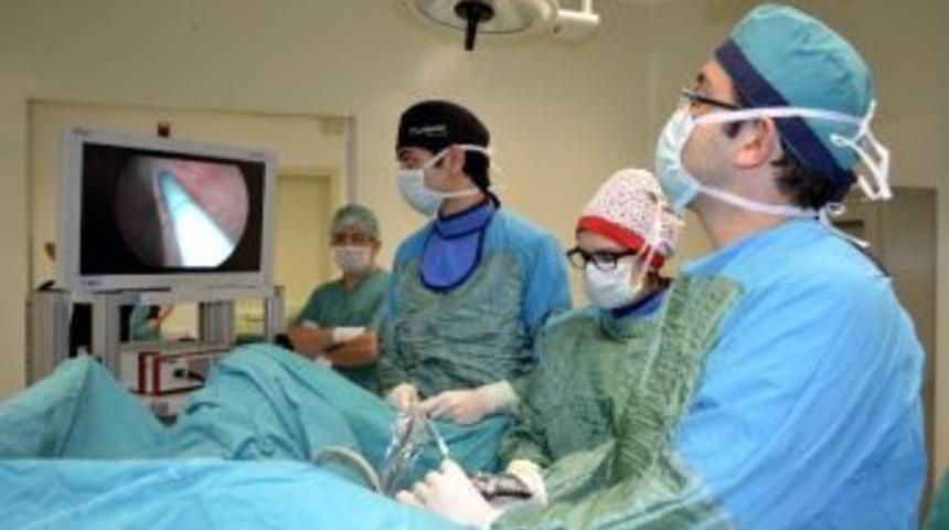 B&ouml;brek Taşı Ameliyatları Kabus Olmaktan &Ccedil;ıkıyor