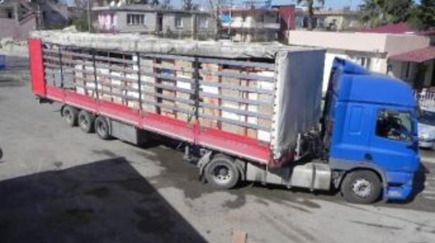 Adana'da G&uuml;mr&uuml;k Ka&ccedil;ağı 862 Bin Paket Sigara Ele Ge&ccedil;irildi