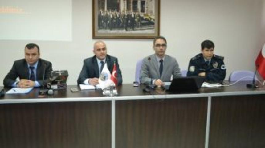 Kula İl&ccedil;e Emniyet M&uuml;d&uuml;rl&uuml;ğ&uuml; 2013'&uuml; Değerlendirdi