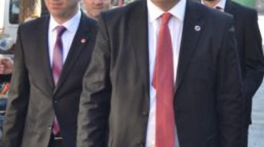 Sp'li Adaylar Se&ccedil;im &Ccedil;alışmasında Ak Parti İl Başkanı İle Karşılaştı