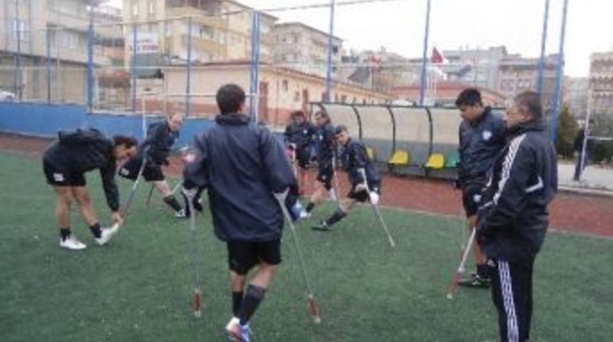 Şahinbey Ampute Futbol Takımı İkinci Yarı Hazırlıklarına Başladı