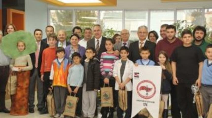 K&uuml;&ccedil;&uuml;k Cesur Y&uuml;rekler Ormanı Kurtarmak İ&ccedil;in Yarışacak