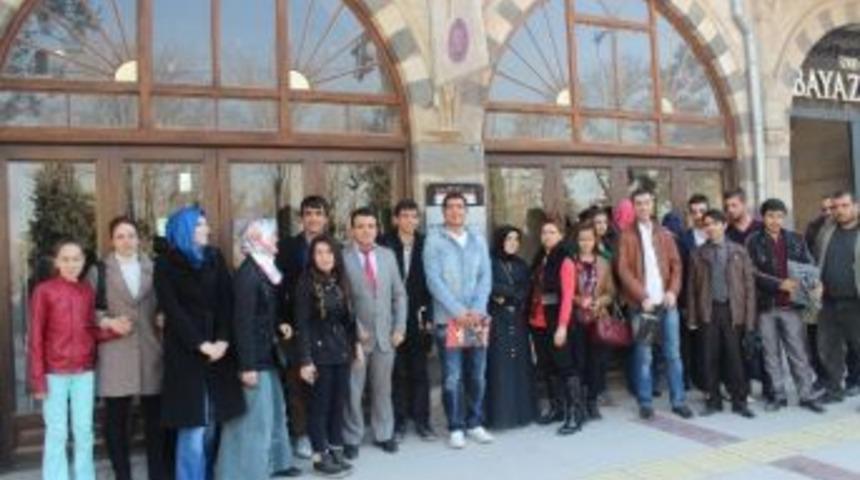 Gamek, Kursiyerlerine Tarih Bilinci Aşılıyor