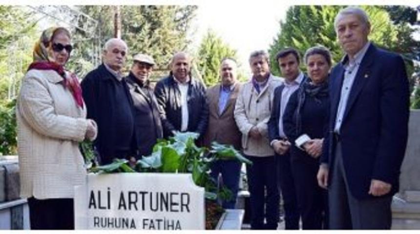 G&ouml;ztepeliler 14 Şubat&rsquo;ı Kutladı