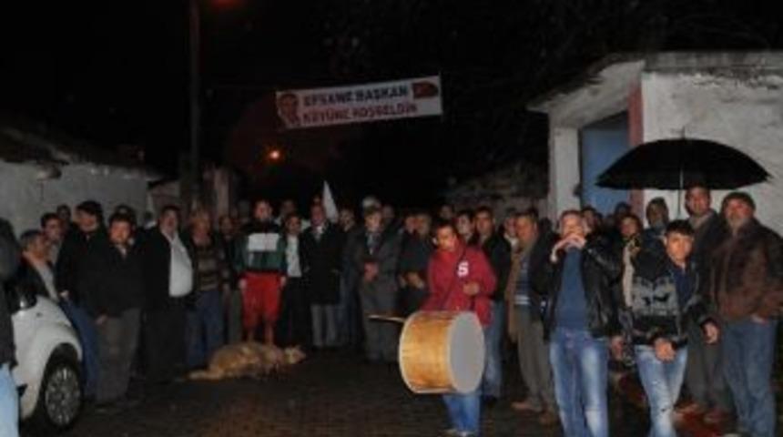 Turgutlu Belediye Başkanı Orhan, Baba Ocağında