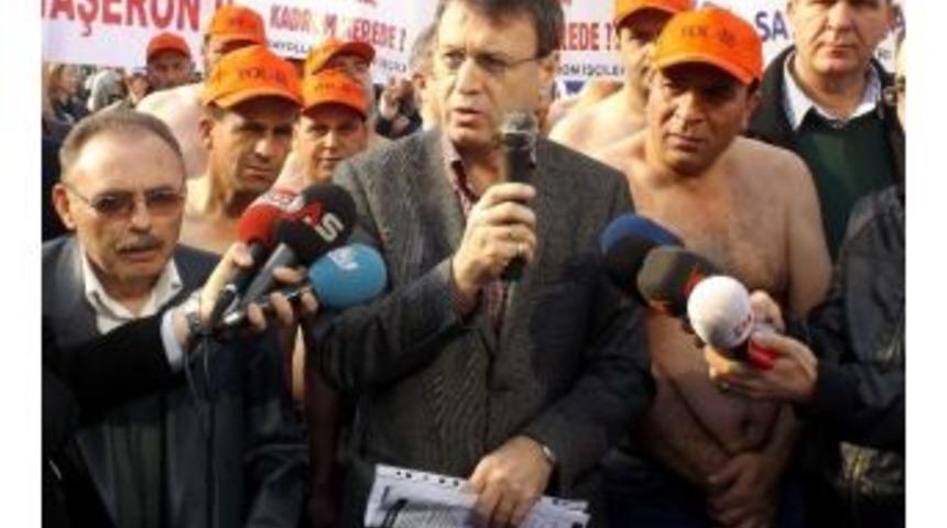 Bursa&rsquo;da Yarı &Ccedil;ıplak Eylem