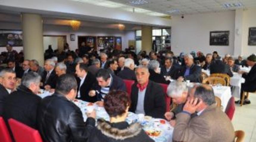 Tanrıverdi G&ouml;rdes'te Vatandaşlarla Buluştu