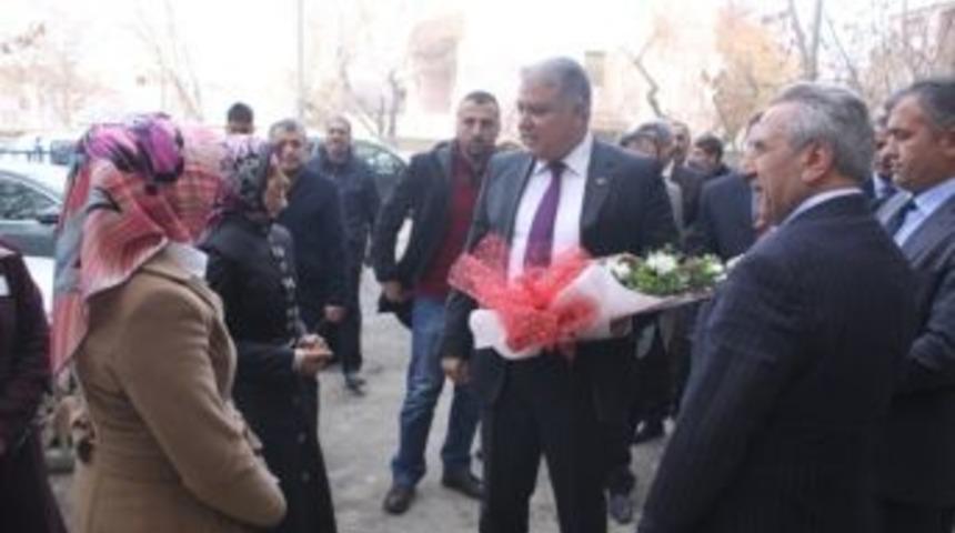 Vali Tekinarslan&rsquo;dan Doğubayazıt İl&ccedil;esine Ziyaret