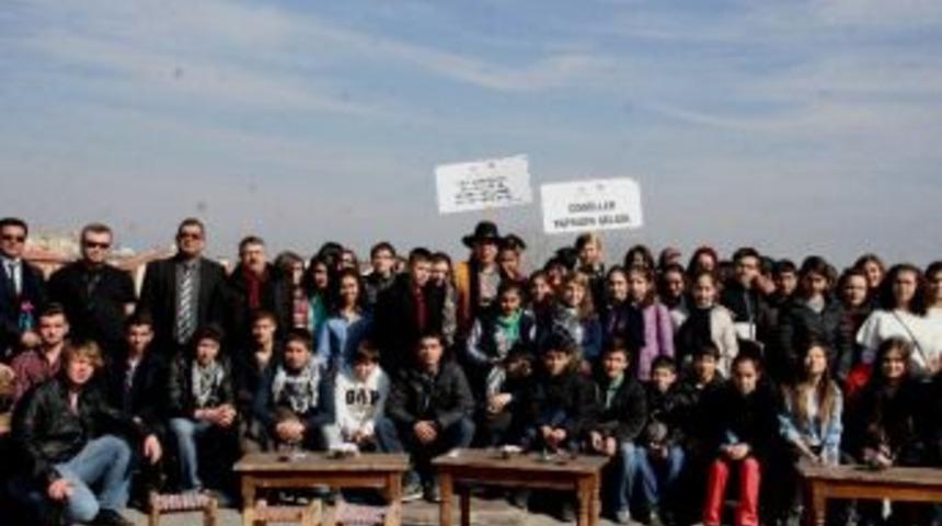Eskişehirli &Ouml;ğrenciler Diyarbakırlı Kardeşleriyle Buluştu