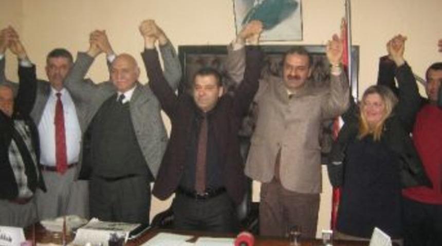 Chp'li Başkan İstifa Etti