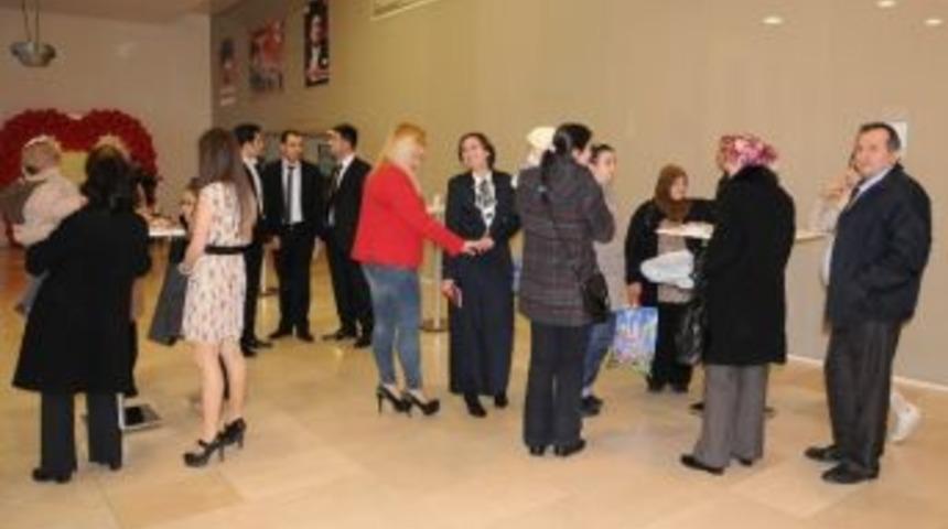 &Ccedil;orlu'da 14 Şubat Sevgililer G&uuml;n&uuml;nde 26 &Ccedil;ift Evlendi