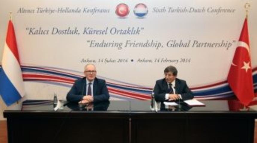 Davutoğlu-tımmermans Ortak Basın Toplantısı