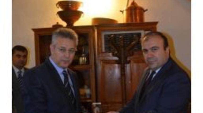 Tokat İl Emniyet M&uuml;d&uuml;r&uuml; Balcı&rsquo;ya Veda Yemeği