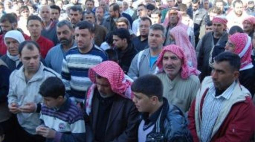 Suriyeliler Yağmur Duasına &Ccedil;ıktı