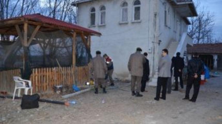 &Ccedil;iftlik Evinde Tabancayla İntihar Etti