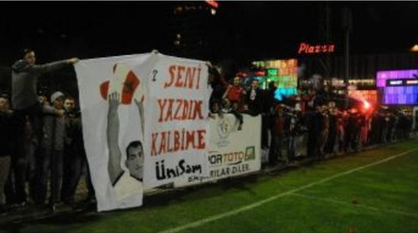 "seni Yazdım Kalbime"