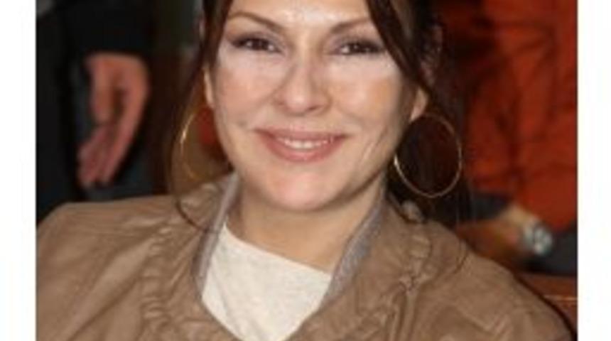 (&ouml;zel Haber) Aydan Şener: "diziler Reyting Canavarı Kurbanı"