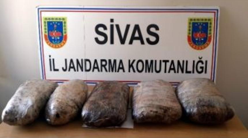 Sivas&rsquo;ta Uyuşturucu Operasyonu