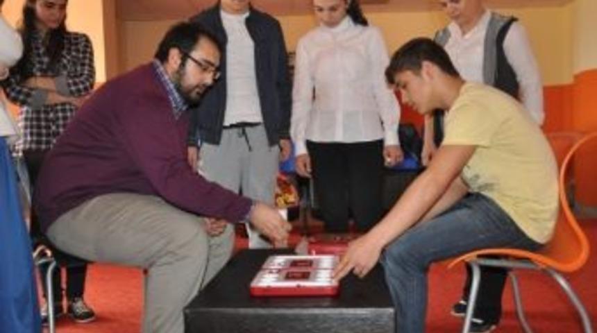Gen&ccedil;lik Merkeziyle Yetiştirme Yurdu Kardeşliği