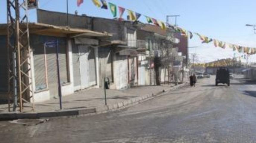 Başkale&rsquo;de Kepenkler A&ccedil;ılmadı