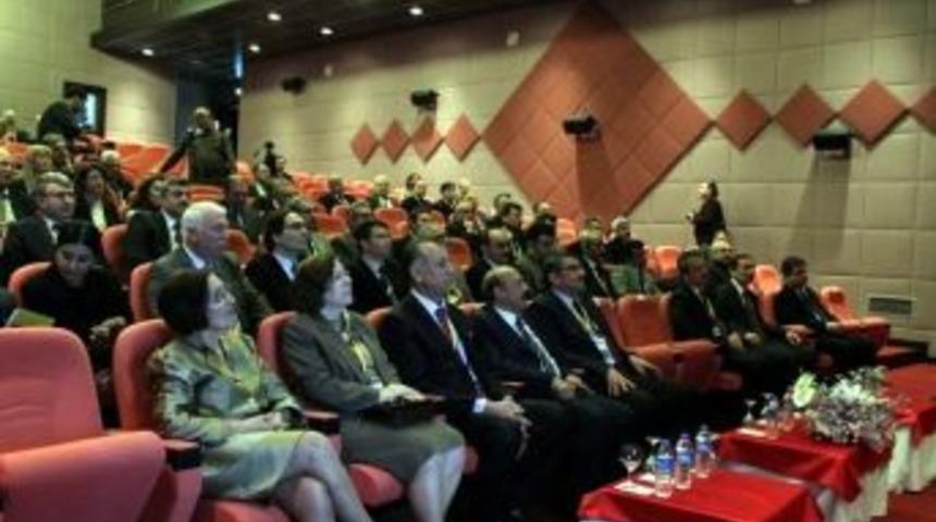 Eğitim Fak&uuml;lteleri Dekanlar Konseyi Toplantıları Devam Ediyor