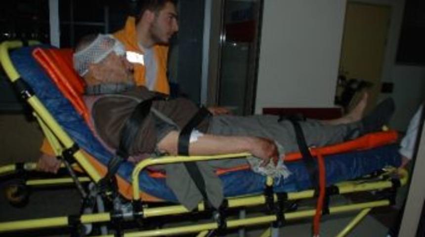 Yaşlı Adamın Kafasına Beton Sıva D&uuml;şt&uuml;