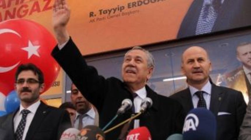 Arın&ccedil;'tan Hsyk Kavgalarına Sert Tepki: "maskaralıklara Gerek Yok"